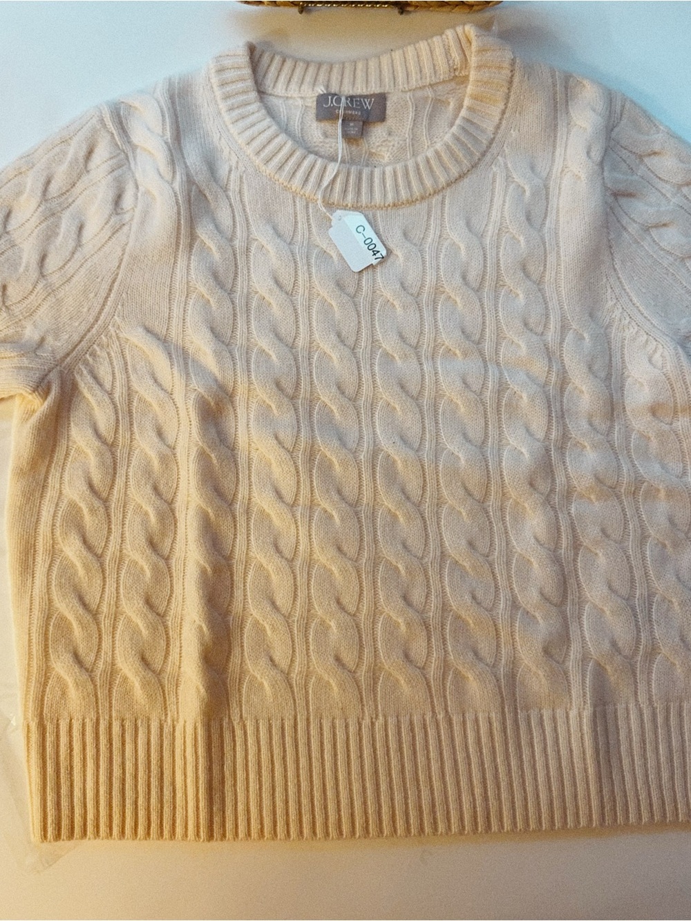 J.Crew Cashmere • Whipped Cream Cashmere • Cable Knit Short Sleeve Sweater • M - Picture 8 of 8